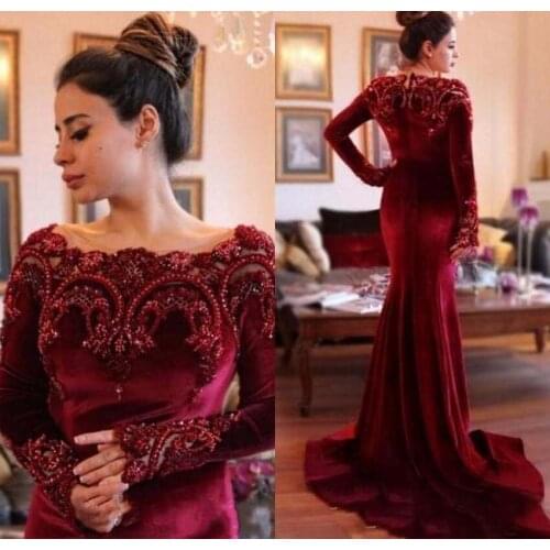 Burgundy Velvet Mother Of Bride Dresses Long Sleeves Beads Crystals Mothers Dresses Wedding Party Gown Groom Mom Evening Dress