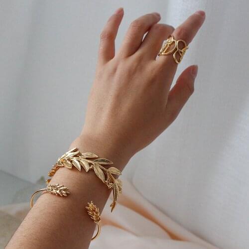 2021 Trendy Metal Women Jewelry Bohe Flat Gold Bracelets For Women Cute Wheats Plant Curved Vintage Gold Bangles for Girls