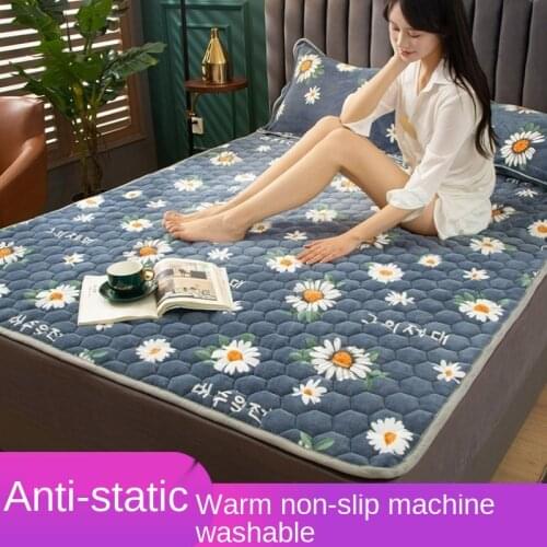 Warm Flannel Woolen Blanket Bed Sheet Coral Fleece Blanket Mat Mattress Blanket on Bed Non-Slip