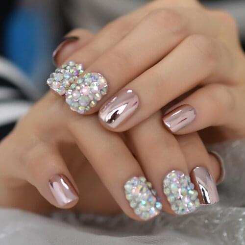 Champagne 3D Rhinestone Manicure Salon Metallic Short Reflected Acrylic Nails Round Girl Party Full Cover Fake Nails
