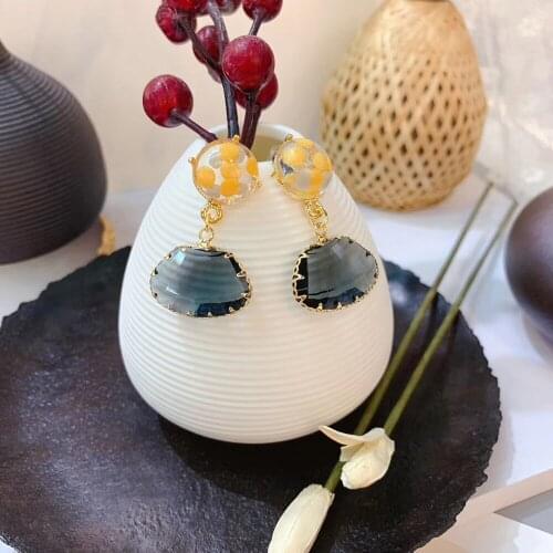 High quality Fashion earrings Short earrings Temperament hypoallergenic earrings Personalized wild earrings Womens earrings