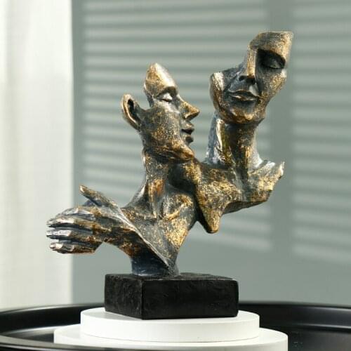 Nordic Vintage Resin Statue Couple Hugging Character Mask Figurines Home Decoration Creative Living Room Crafts Lover Gifts