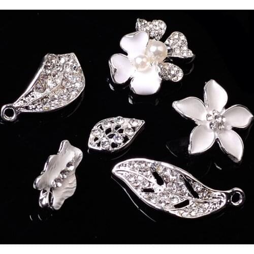 50pcs Silver color Alloy Crystal Pearl Flower Charm Enamel Flower Charm For DIY Cloth/Wedding Handmade Women Jewelry Accessories