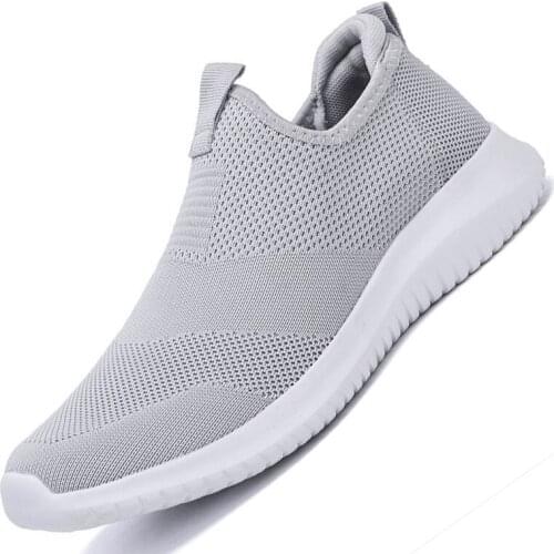 Summer Men Sneakers Slip on Running Shoes Lightweight Comfortable Breathable Couple Walking Trainers Feminino Zapatos