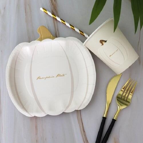 One-time Bronzing Pumpkin Paper Cups and Paper Plates Birthday Party ArrangementTableware Cake Plate Dessert Table Setting Plate