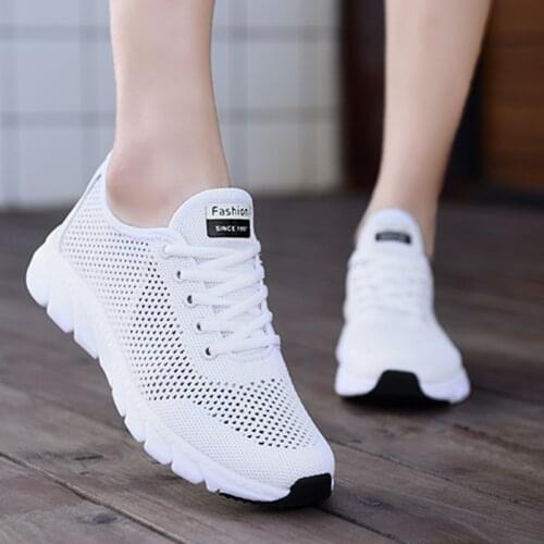 Womens shoes flying woven breathable comfortable lace large size 35-42 mesh casual 2021 spring and summer new