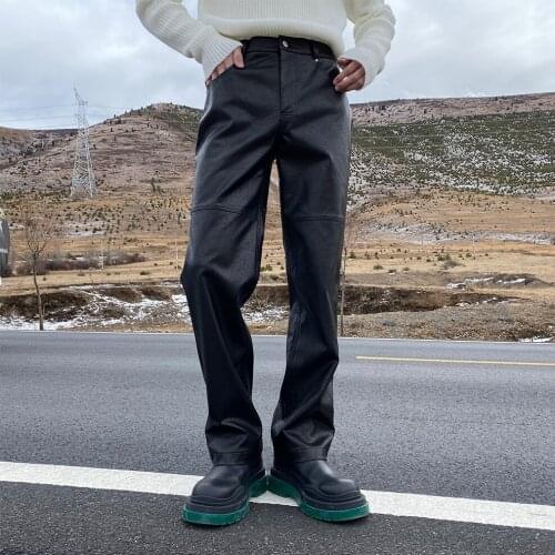 2021 New Men clothing fashion Pu soft anti wrinkle skin friendly straight leather Pants plus size singer costumes 27-46