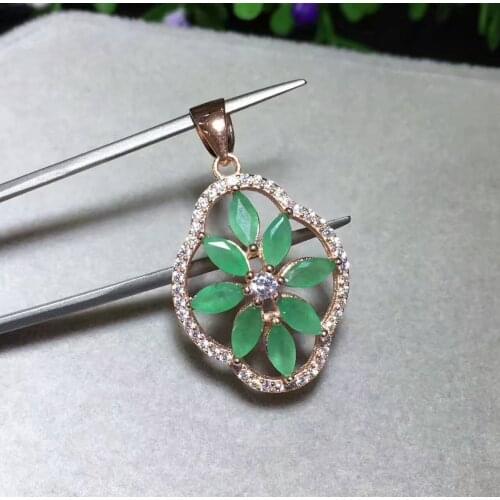 Natural green emerald pendant 925 Sterling silver Natural gemstone Pendant Necklace trendy Luxury flowers women girl jewelry