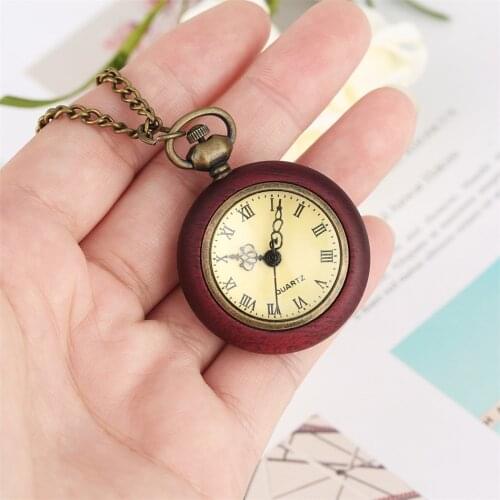 Roman Numerals Mini Retro Necklace Clock Yellow Dial Red Wood Quartz Pocket Watch Fob Chain Pendant Clock Unisex Gifts