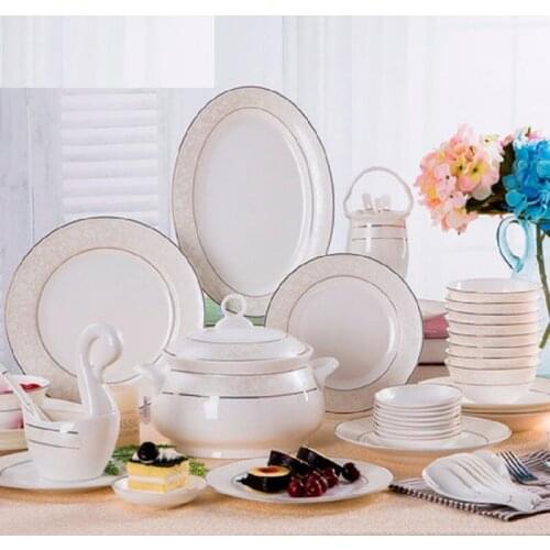 Jingdezhen ceramic tableware style suit bone china tableware dishes set