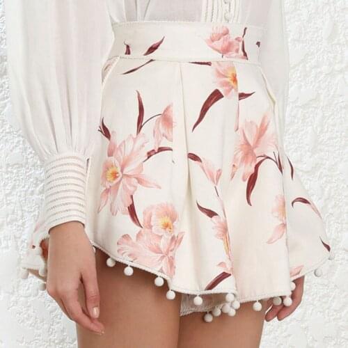 2019 New Arrival Fashion Shorts Women Flower Printed High Waist Women Shorts Holiday and Vocation Shorts Sexy Pink Shorts