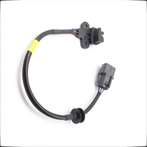 SHENGFENGHUA Auto Parts MD300102 Good Quality One Crankshaft Position Sensor