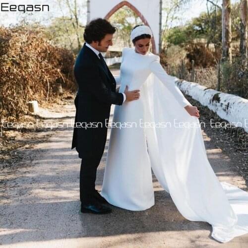 Beach Wedding Dresses Long Sleeves Beaded Summer Wedding Gown Soft Satin Mermaid Sexy Bride Dress with Cape suknia ślubna