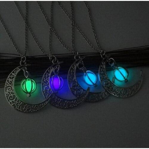 Fashion All-Match Moon Pumpkin Pendant Luminous Stone Fluorite Necklace Christmas Halloween Charm Jewelry