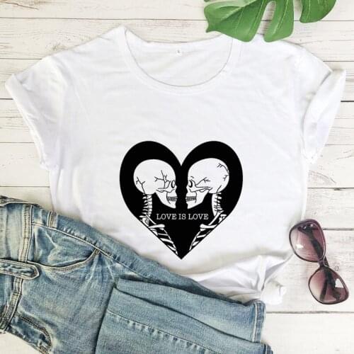 Love Is Love 100% Cotton T-shirt Vintage Women Skeleton Lover Goth Top Tee Shirt Aesthetic Valentines Day Tshirt