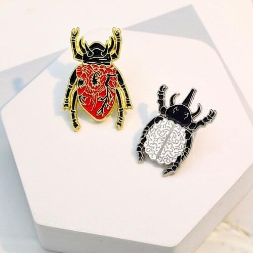 Creativity Personality Animal Enamel Brooch Beetle Beetle Insect Heart Brain Pins Alloy Badge Clothes Bags Accessories Jewelry