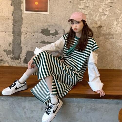 2021 Korean version of loose early autumn thick striped contrast color fake two-piece long-sleeved dress straight dress