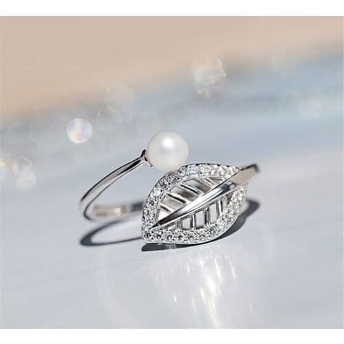 Real 18k White Gold Rings 2021 New Fashion Leaf Open Finger Rings for Women Adjustable Wedding Pearl Rings Jewelry Girl Gifts