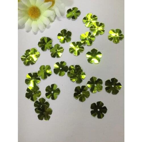 500pcs/lot Flower Sequins 14mm PVC Decoration Sewing DIY Wedding Craft Light Green