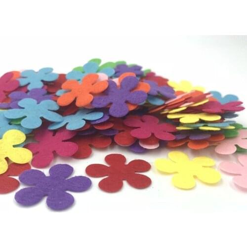 DIY 200Pcs Flowers shape Felt Appliques Mixed Colors Decorative clothing Crafts 28mm
