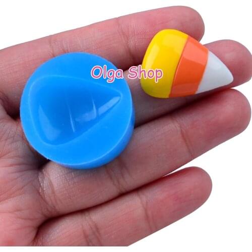 PYL440 25.3mm x 20.1mm Triangular Fitting Silicone Mold Fondant Cake Decoration Candy Resin Clay Earrings Necklace Craft Soap