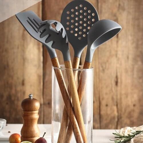 7pcs Nordic Silicone Kitchen Cooking Utensils Wooden Handle Kitchenware Set Baking Tools Shovel Cookware Kit