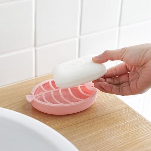 Portable Creative Fish-Shaped Soap Box Plastic Container Dish Storage Plates Soap Saver Travel Tray Holder Case Bathroom Gadgets