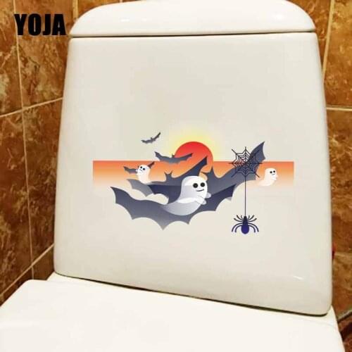 YOJA 22.8X13.2CM Creative Toilet Decal Bedroom Home Decor Wall Sticker Simple Strange Wind Halloween Spider T5-1171