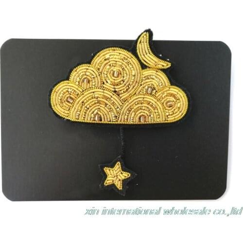 Golden star Moon badge Fashionable high grade metal wire pin badges Extravagant hand embroidery chapa
