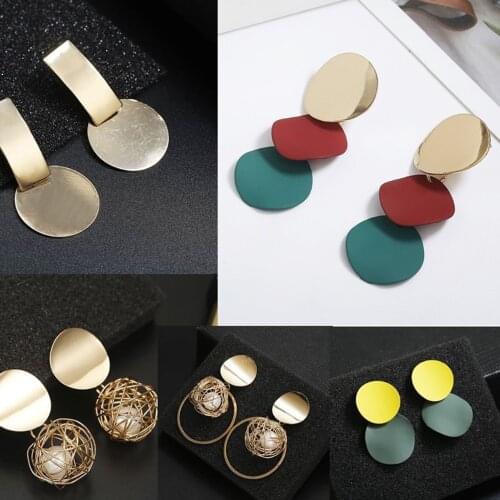 New Women Fashion Statement Stud Earrings Metal Golden Color Round Ball Geometric Earrings For Party Wedding Jewelry Wholesale