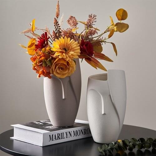 Modern Living Room Decoration Abstract Face Vase Ceramic Vase Decoration Accessories Dried Flowers Decorative Vase Room Decor