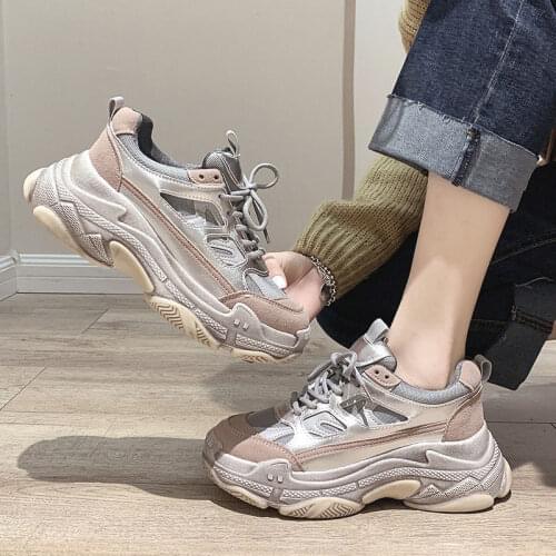 Brand Desiger Women Shoes 2021 Autumn Thick Sole Womens Chunky Sneakers Ugly Dirty Shoes Fashion Reflective Girls Sport Shoes