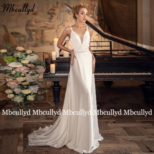 Mbcullyd Romantic Backless A-line Wedding Dresses 2021 Graceful Flower Sashes Court Train Bohemian Satin Wedding Gown