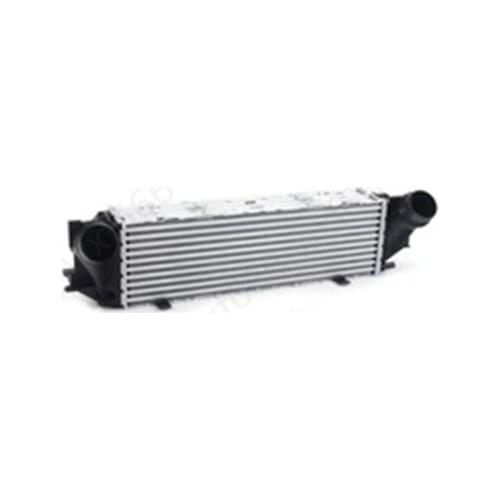 Car Engine cooler water tank radiator F10 F11 520Ib mw525i F18 N20 Charge air cooler Intercooler