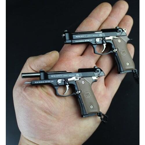 High quality metal keychain DIY lettering keychain PlayerUnknown model key chain crafts pendant mens and womens birthday gifts