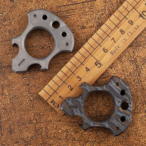Beetle titanium burn 10CMTC4 titanium alloy outdoor tactical self-defense knuckle tiger head bottle opener fist tool clutch