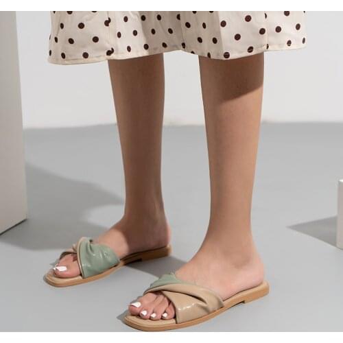 Womens Slippers Summer Shoes for Rubber Flip Flops Slides Beach Designer Sandals Flat 2021 on Platform Flip-flops Sabot Luxury