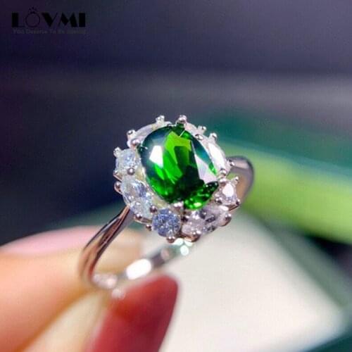 2021 Trendy 925 Sliver Rings Emerald Gemstone Green Stone Ring Flower Crystal Oval Shape Fine Jewelry For Woman Wedding Party