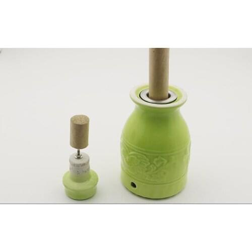 Ceramic moxibustion can of scrapping a household article ai warm moxibustion tool with a bit of department of gynaecology moxibu