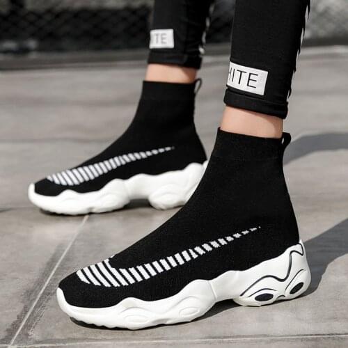 Qmaigie sport shoes men Ladies Fashion Casual sport Boots high top Socks Shoes man run sneaker Warm Shoes big Size mens trainers