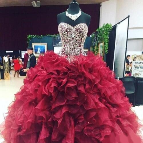 Sparkly Burgundy Organza Crystals Beaded Ball Gown Quinceanera Dresses Sweetheart Cascading Ruffles Sweet 16 Pageant Prom Party