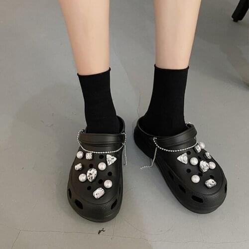 Shoes with drill holes, womens summer soft, thick-soled slippers, womens simple high-heeled beach shoes, ins tide wild