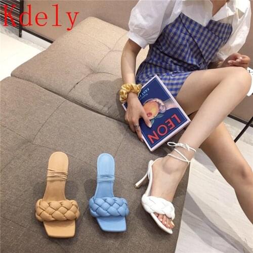 2020 Fashion Square Toe Weave High Heels Shoes Women Slippers Leather Luxury Designer Ladies Street Beach Sandals Slides Shoes