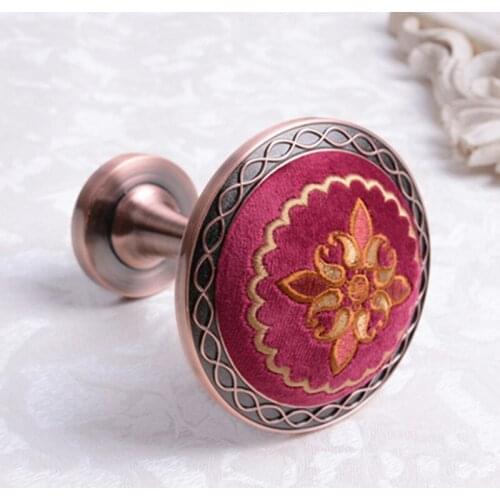 1Pair Embroidery Curtain Hooks Wall Tie Back Tassel Brush Holder Curtain Accessories Hanging Ball Holdback Coat Hat Cap Hook