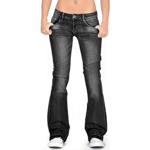 WIRELESS AGE Women's Denim Capri Pants