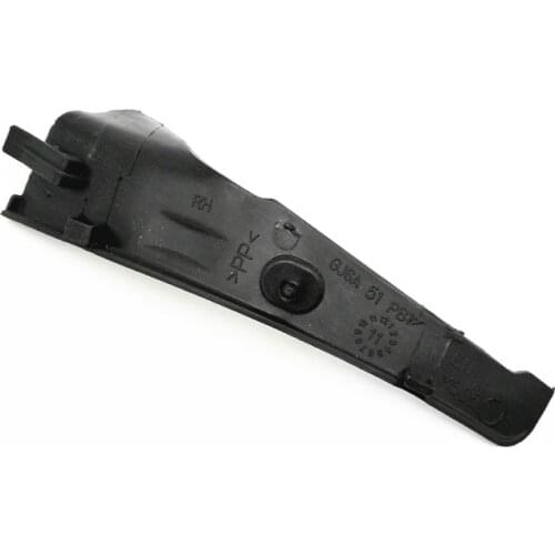 Automobile body neck trim panel Front windshield water deflector moulding cover for Mazda 6 GG GJ6A-51-PB1 GJ6A-51-PC1