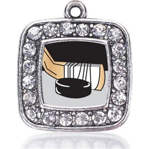 Show off your love for hockey SQUARE CHARM