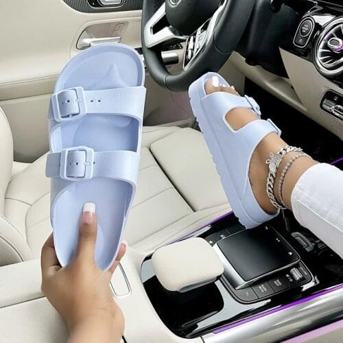 2021 Fashion Two Buckles Thick Soft Sole Platform Slippers Women Open Toe Flip Flops Outdoor Beach Slides Flat Sandals Shoes