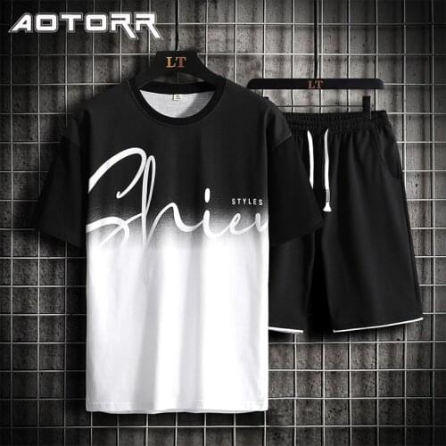 2021 Summer Tracksuit Men Shorts Set Casual Patchwork Short Sleeved Shorts 2 Piece Sets Mens Loose Breathable Sportswear
