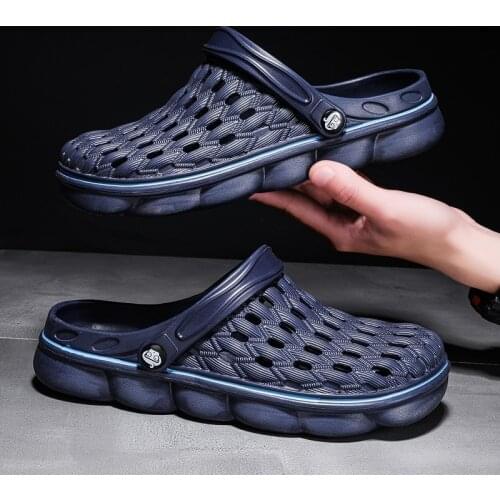 New Summer Mens Shoes 2021 Outdoor Beach Hollow Sandals Lightweight Breathable Wading Slippers for Men Jelly Shoes Adult Shoes